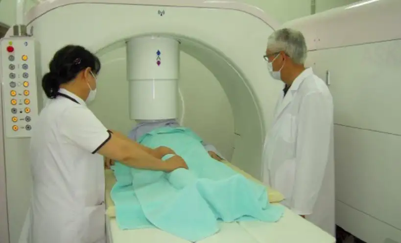 Eturauhassyövän hypertermian hoito – Tehokas ja nykyaikainen lisähoito eturauhassyöpään